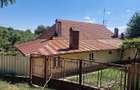 Casa in mediu rural cu teren