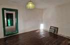 Casa 114 mp - in Hateg la 300 m de primarie 52000 euro - 4