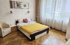 Investitie la cheie in zona centrala! 2 apartamente la casa, transformate in 3 u - 1