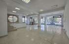Spatiu comercial 140 mp in centrul orasului - 4