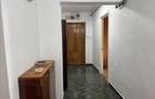 Vând apartament cu patru camere zona Dacia