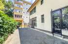 Inchiriere | Parter | Petre Ispirescu | 2 Intrari | Curte | Parcare - 11