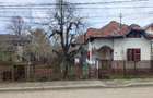 Casa brancoveneasca + teren generos - Pucioasa, zona Patrana ideal pentru renovare sau constructie - 5