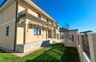Casă spațioasă cu 5 camere, garaj și grădină amenajată –Cartier Slavic