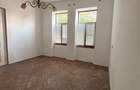 Casa 4 camere ultracentral, vizavi de pia?a - Jimbolia