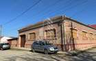 Casa cu 5 camere, 777 mp teren la MOLDOVA VECHE, ideal casa de vacanta - 2