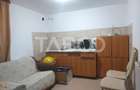 Casa in zona centrala 5 camere 2 bucatarii 3 bai curte comuna Cisnadie - 8