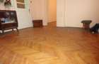 Casa 4 camere situata pe colt intr-o locatie buna in zona Gai