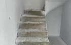 Casa singur in curte - 1