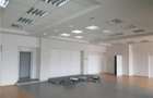 Spațiu comercial, de 530 mp, în Central - 8