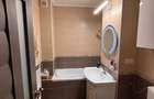 De vanzare aparteman 2 Camere, zona Dambu