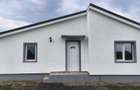 Casa locuit/vacanta, recent renovata cu BRANSAMENTE, zona Suseni - 1