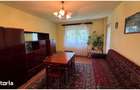 Apartament 3 camere de vanzare, str. M. Sadoveanu
