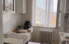 Apartament 2 camere, decomandat balcon, zona Mihai Viteazu .