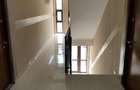 Persoana fizica vand apartament cu o camera mobilat,38mp + loc parcare - 2