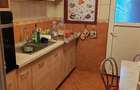 Vand Apartament 3 camere semidecomandat