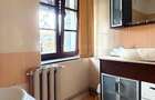 Casa saseasca traditionala La asfalt Curte generoasa