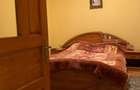 Casă cu 4 camere cu Teren 2417 Mp în Central - 2
