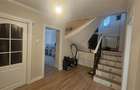 Victoriei-Berzei, Apartament cochet, in vila, 6 camere, la cheie