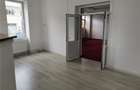 Vanzare Schimb casa in Reghin(spa?iu comercial) schimb cu apartament - 1