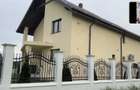 Casă cu Teren 600 Mp în Central - 9