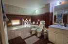 Casa 8 camere | 308mpu | 2 Apartamente | Selimbar