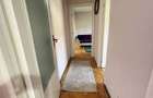Apartament cu trei camere,etaj 2 - zona Cetatii - 9