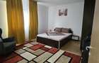 Inchiriez apartament 3 camere - 1