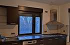Casă cu 5 camere cu Teren 416 Mp în Central - 1
