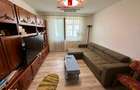 Apartament 3 camere. strada Victoriei, etaj 1 - 1
