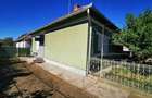 Casă cu 4 camere cu Teren 601 Mp în Central - 2