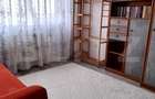 Apartament de vanzare, 3 camere, 70 mp, Targovistei - Micro 4 - 11