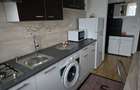 3 camere, mobilat nou, et 1, centrala, 2 balcoane, parcare