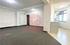 Spatiu Comercial 70 mp, Etaj 3, zona Brotacei - 9