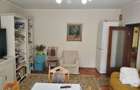 Km 4-5 - Casa renovata, situata in centrul cartierului - 11