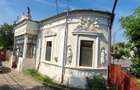 Casa Istorica de Vanzare - 4