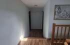 Casă cu 3 camere cu Teren 190 Mp în Central - 2