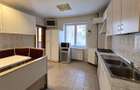 Vila Multifunctionala cu 7 Camere, Garaj + 2 Locuri de Parcare in Curt