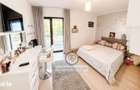 Baicoi - Casa S + P + 1 , 240 mp, teren 1179mp, toate utilitatile - 10