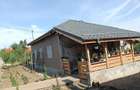 Casă cu Teren 10000 Mp în Calopăr - 2