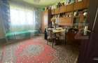 Casa cu 3 camere si un teren in suprafata de 6000 mp - 6