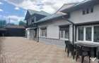 Casa 8 camere de Valea Voievozilor Targoviste 653mp teren - 1