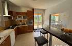 Vila in Faget, zona Vila Tusa, 400 mp, 2412 mp teren