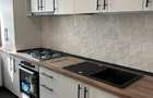 De vanzare Apartament 3 camere situat pe str Mihai Viteazu,la sosea vis a vis de Mall Aurora