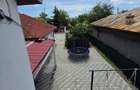 Casă renovată cu 6 camere, teren 557 mp – Berceni, Prahova - 25