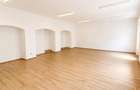 Spatiu comercial birouri, costurile utilitatilor incluse, U - 1
