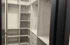 Ofer spre inchiriere apartament cu 2 camere . Zona Subcetate , Sanpetru