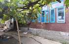 Casă cu 2 camere cu Teren 1500 Mp în Hoisești - 1