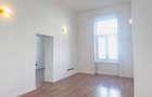 Apartament cu 3 camere, Ultracentral in Palatul Neumann - 6