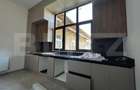 Apartament la casa de inchiriat 4 camere, zona Centrala - Bistrita (Bistrita-Nasaud)